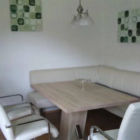 Апартаменты Gaestehaus Jank