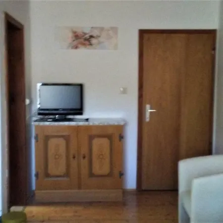 Apartment Gaestehaus Jank *