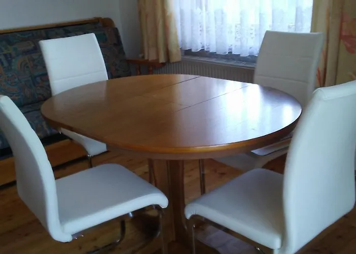 Gaestehaus Jank * プレッセッガー・ゼー